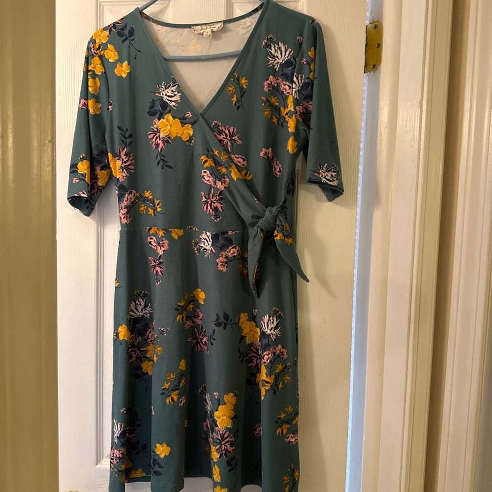 Pink Rose Women's Floral Print V-Neck Tie-Waist Wrap Dress